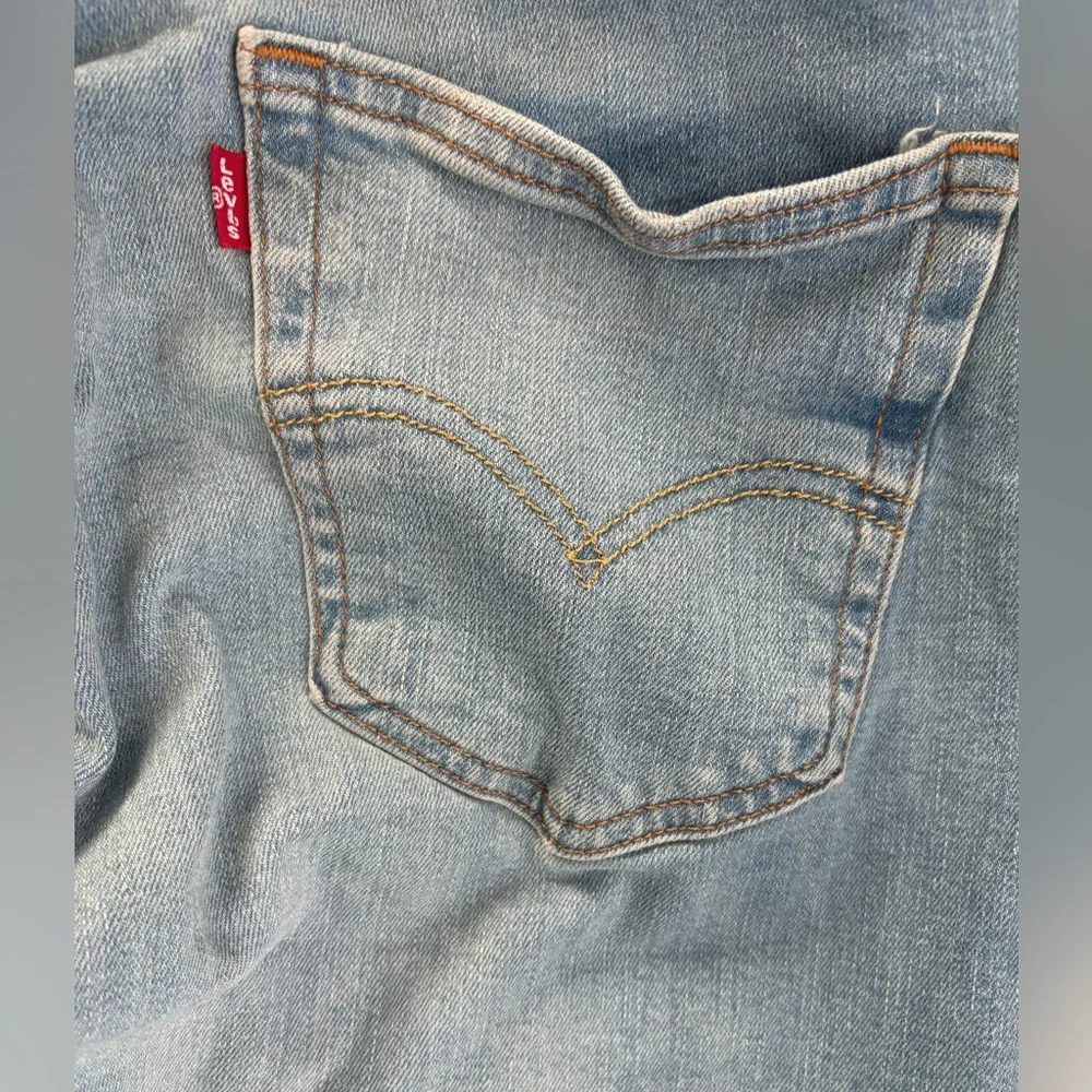 Levi's Relaxed Fit Light Blue Jeans‎